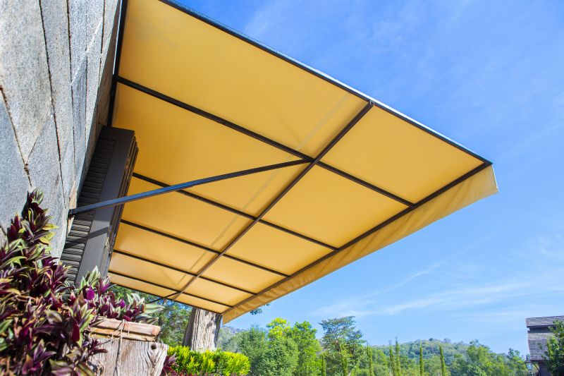 Custom Retractable Awnings